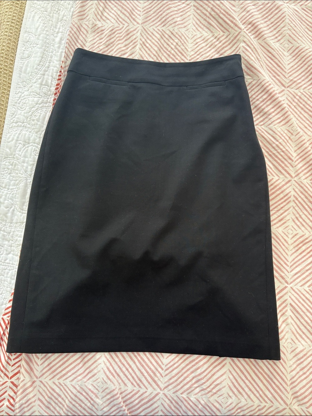 BANANA REPUBLIC BLACK SUITING SKIRT- size 0